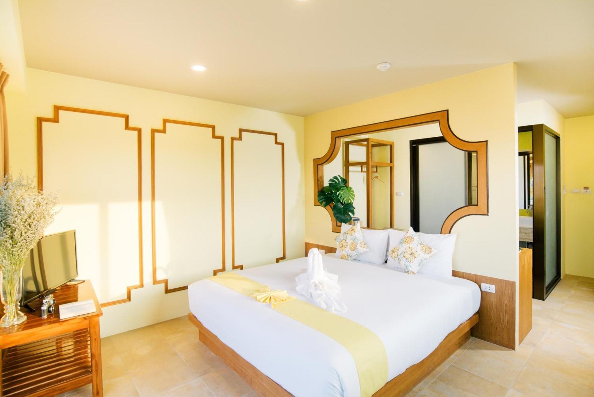 The Pineapple Hotel Krabi town Esterno foto