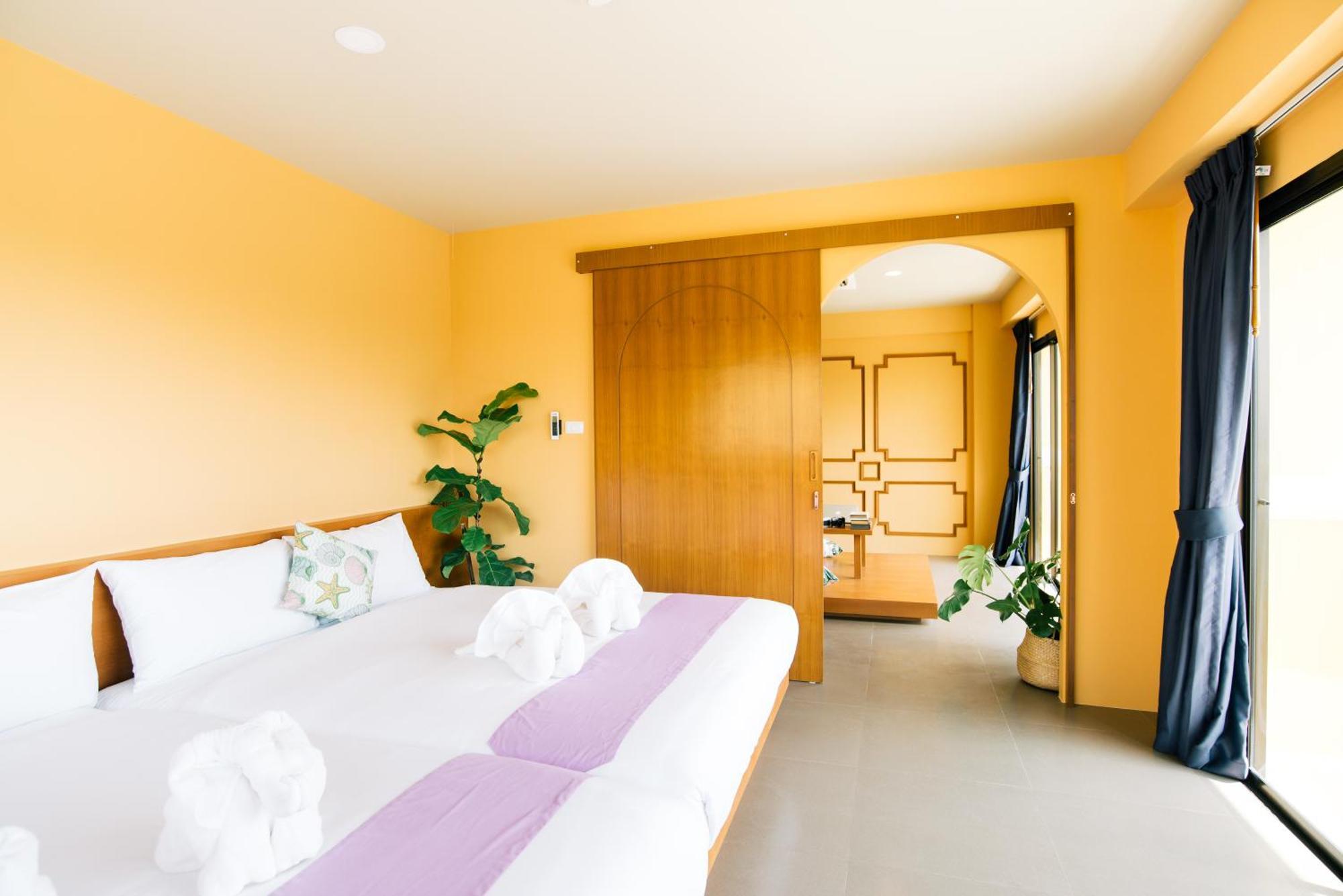The Pineapple Hotel Krabi town Esterno foto