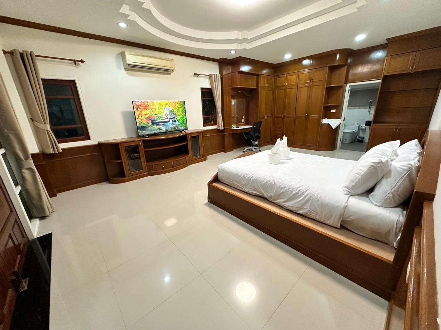 The Pineapple Hotel Krabi town Esterno foto